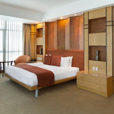 คราวน์ พลาซา มะนิลา แกลเลอเรีย Hotel Pasig City ภายนอก รูปภาพ