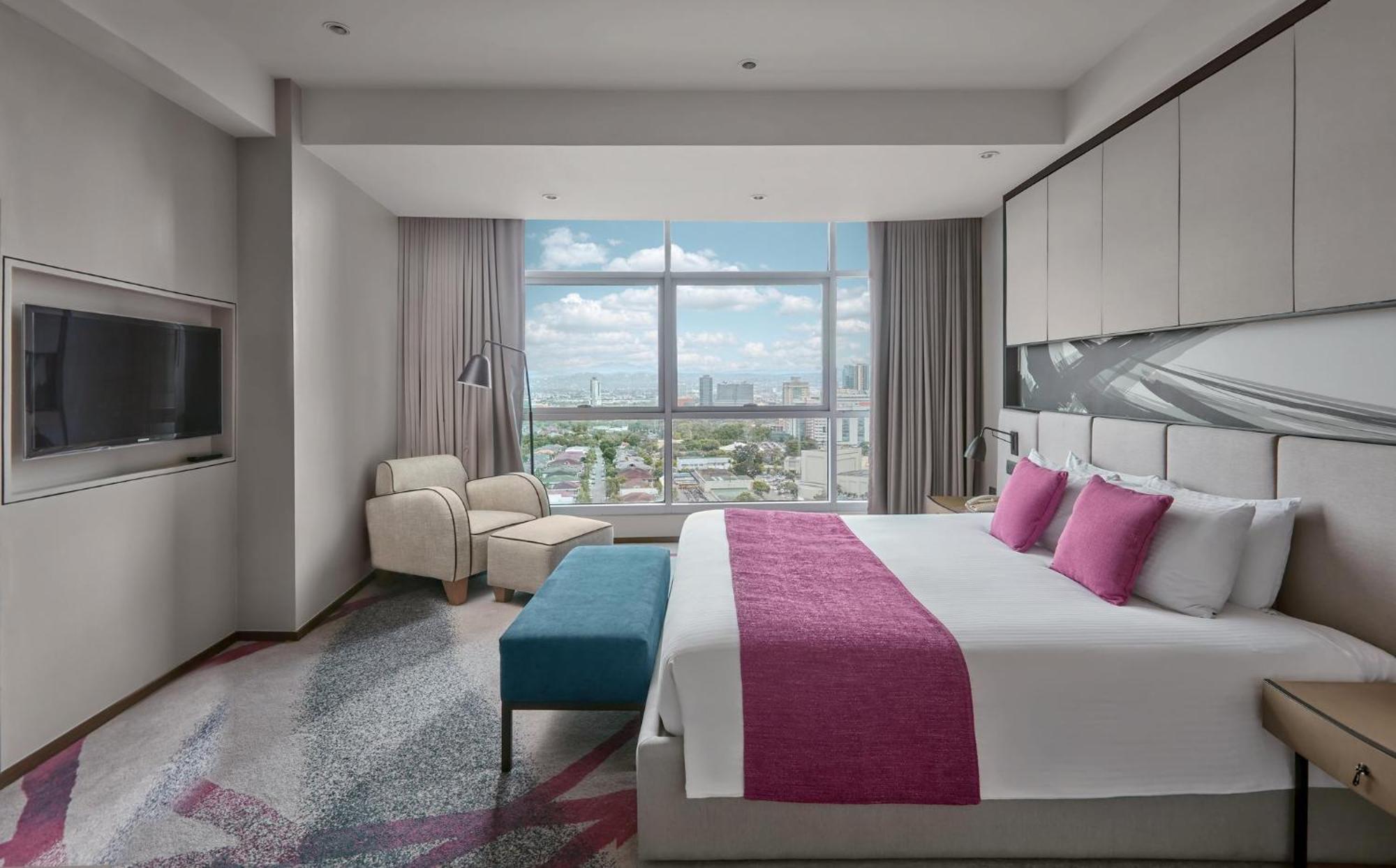 คราวน์ พลาซา มะนิลา แกลเลอเรีย Hotel Pasig City ภายนอก รูปภาพ
